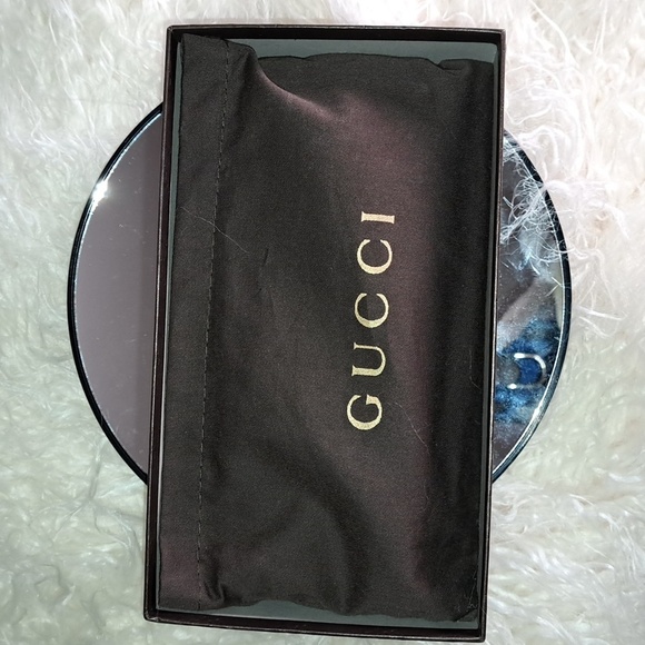 🔥🔥Gucci Guccissima Red Patent Leather Wallet - EUC - Picture 17 of 17